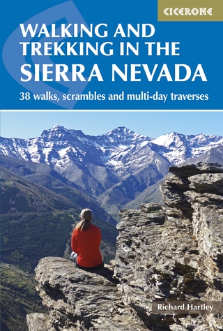 Walking and Trekking in the Sierra Nevada - Richard Hartley