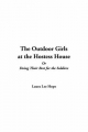 Outdoor Girls at the Hostess House Or Doing Their Best for the Soldiers - Laura Hope  Lee