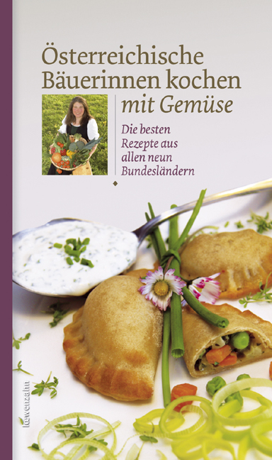 Österreichische Bäuerinnen kochen mit Gemüse - 